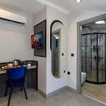 Hotel The Private Airport 3*