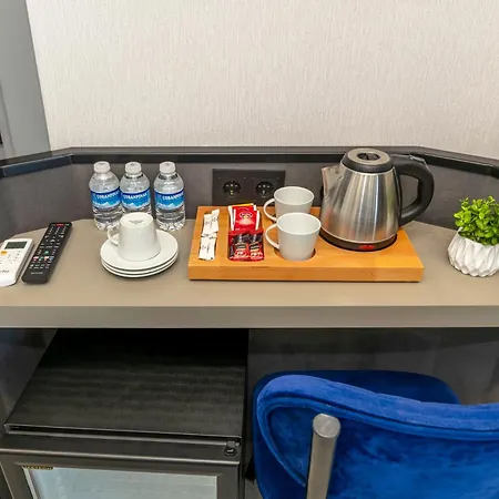 Hotell The Private Airport 3*