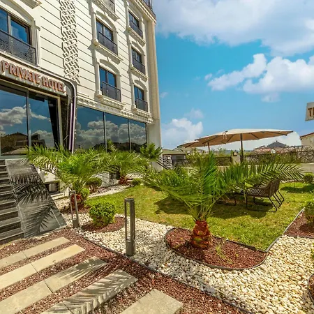 The Private Airport 3*