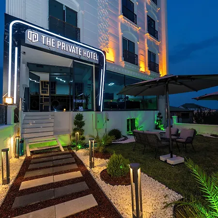 The Private Airport Hotell 3*